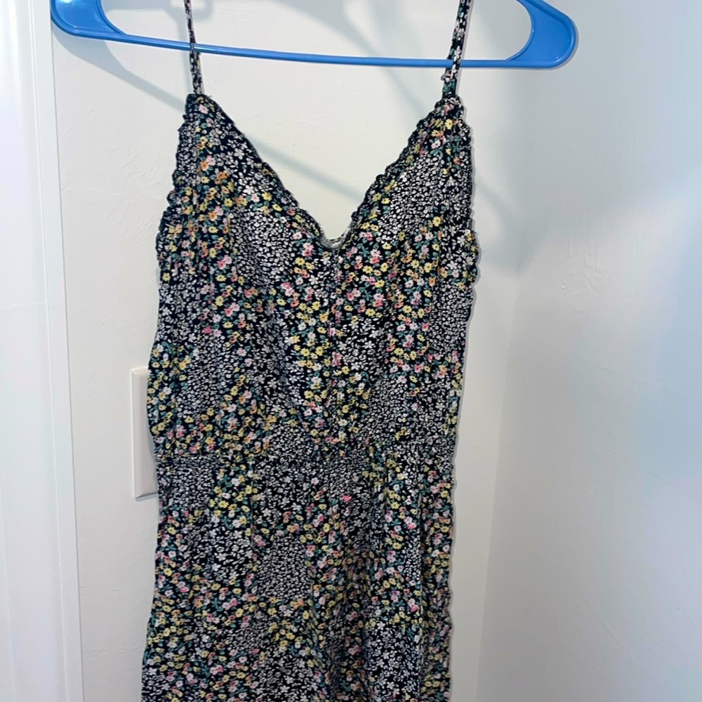 This is a super cute dress from Mimi chica!!!